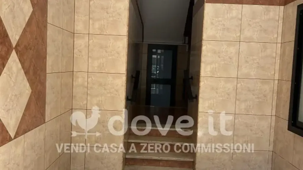 Esik - Apartment with Terrace in Taranto