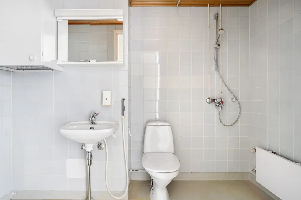 Bagni - Apartment with Sauna in Tikkurila, Vantaa