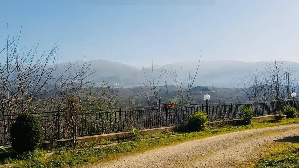 Extérieur - Villa with Garden in Cosenza