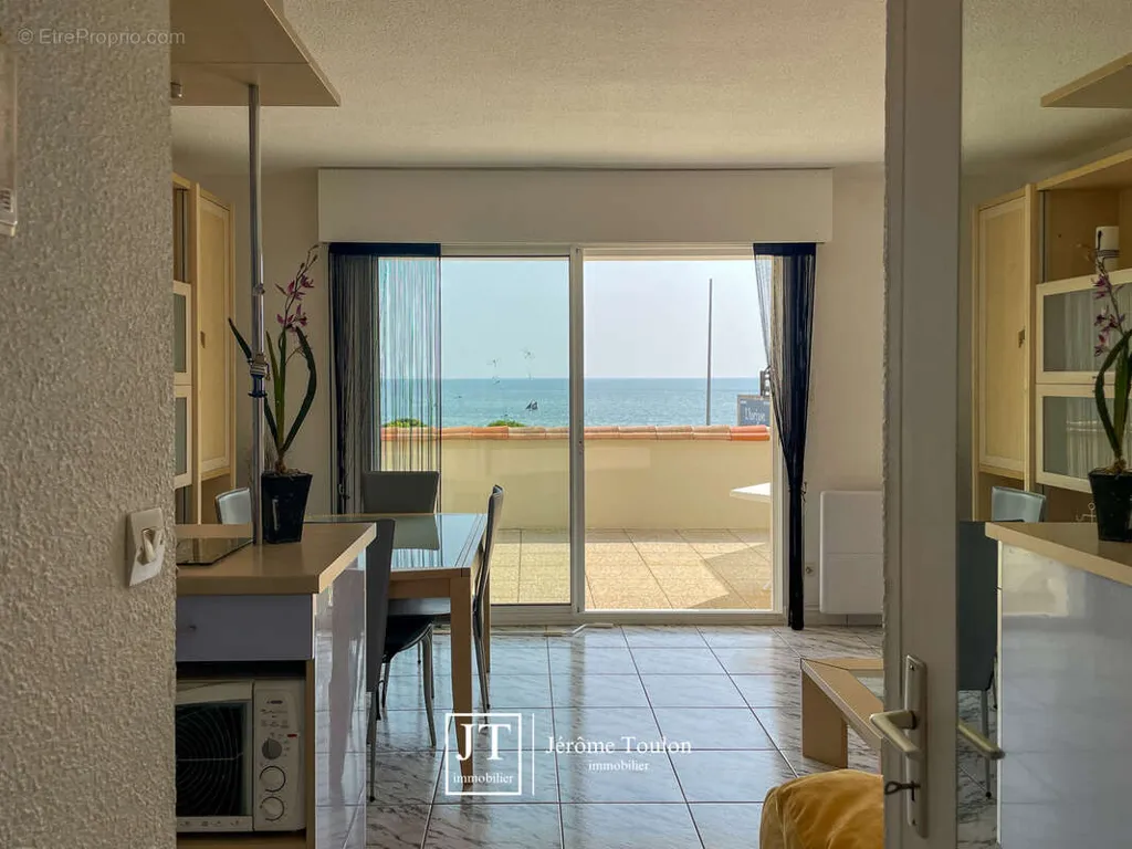 Köök - Apartment with Sea View in Saint-Palais-sur-Mer