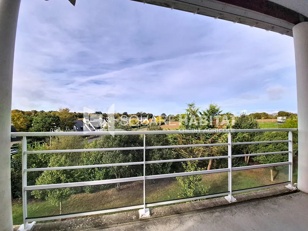 Rõdu - Furnished Flat with Balcony in Guichen