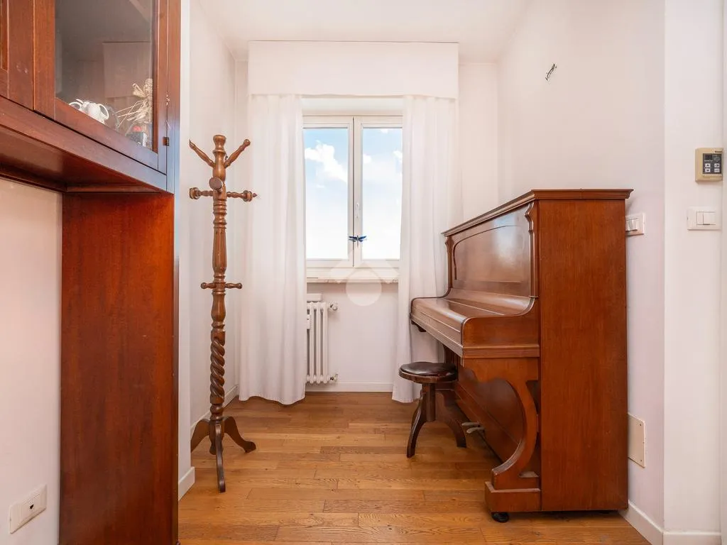 Elutuba - Panoramic Penthouse with Terrace in Turin