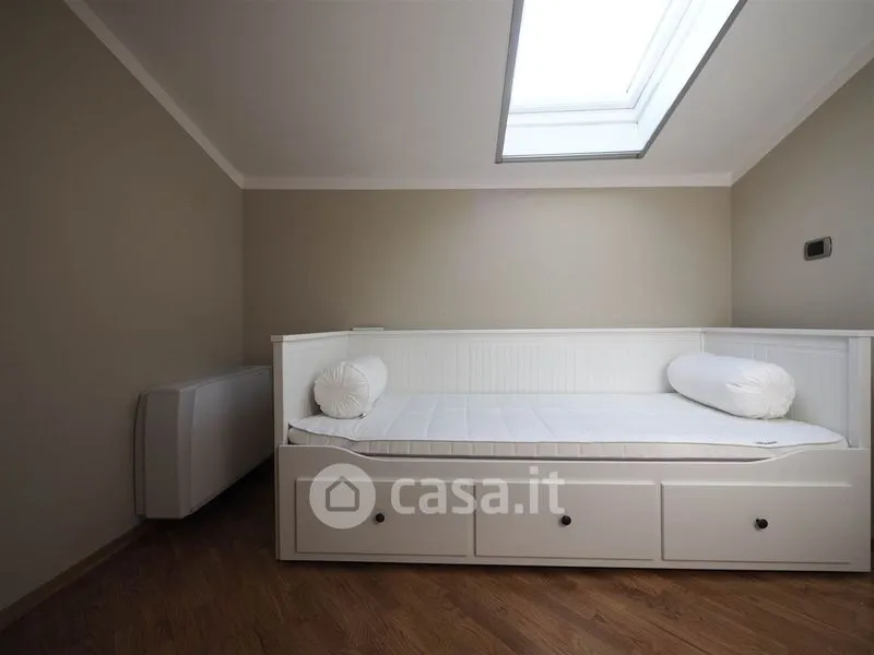 Magamistoad - Three-Bedroom Flat with Terrace in Florence