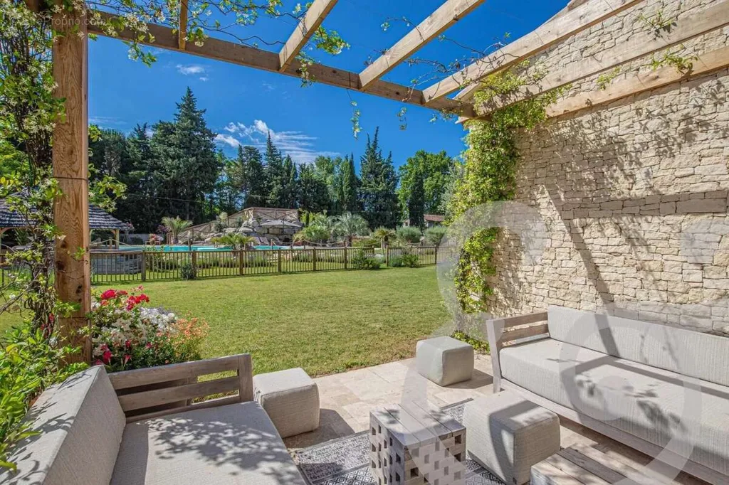 Terrass - Provençal House with Pool in Orgon