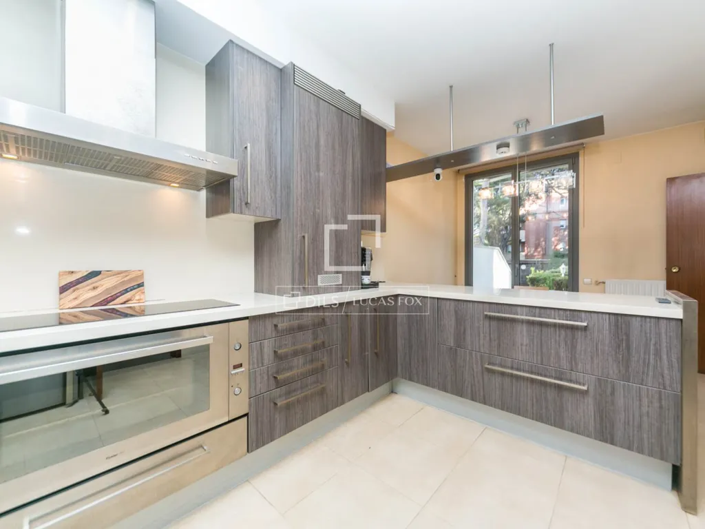 Cucina - Luxury Villa with Pool in Gavà Mar