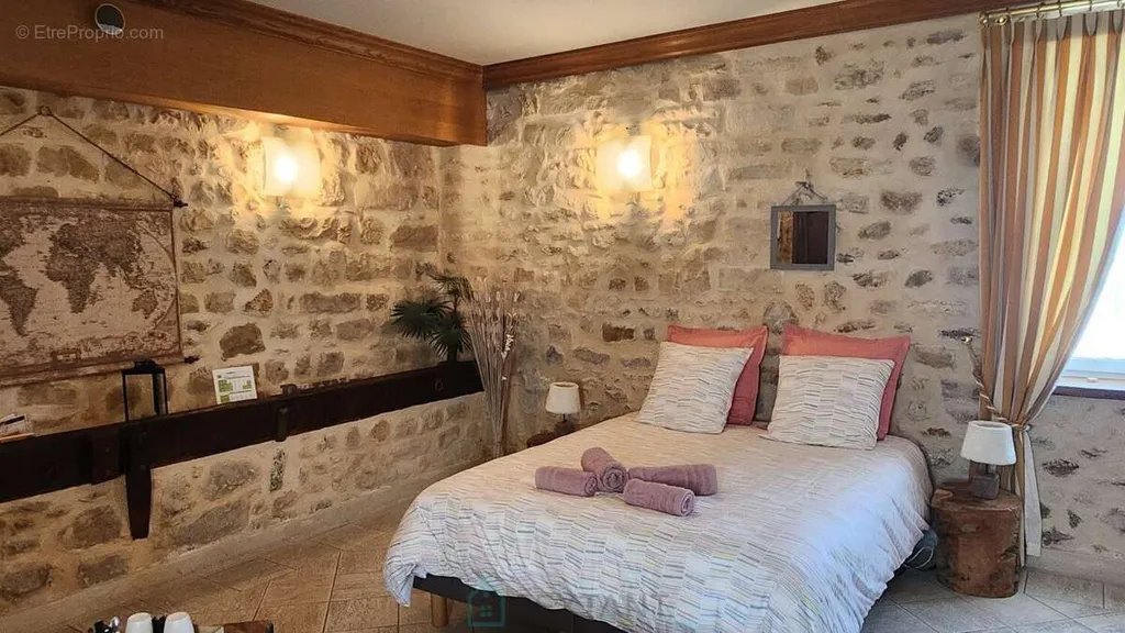 Chambres - Demeure en Pierre avec Piscine près de Milly-la-Forêt