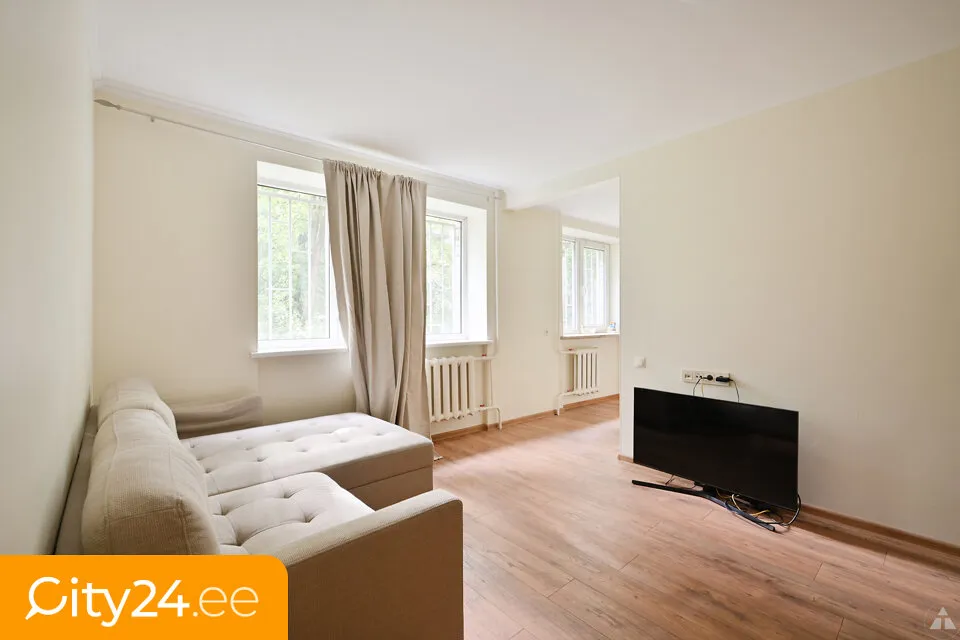 Séjour - Bright 2-Bedroom Flat in Iļģuciems, Riga