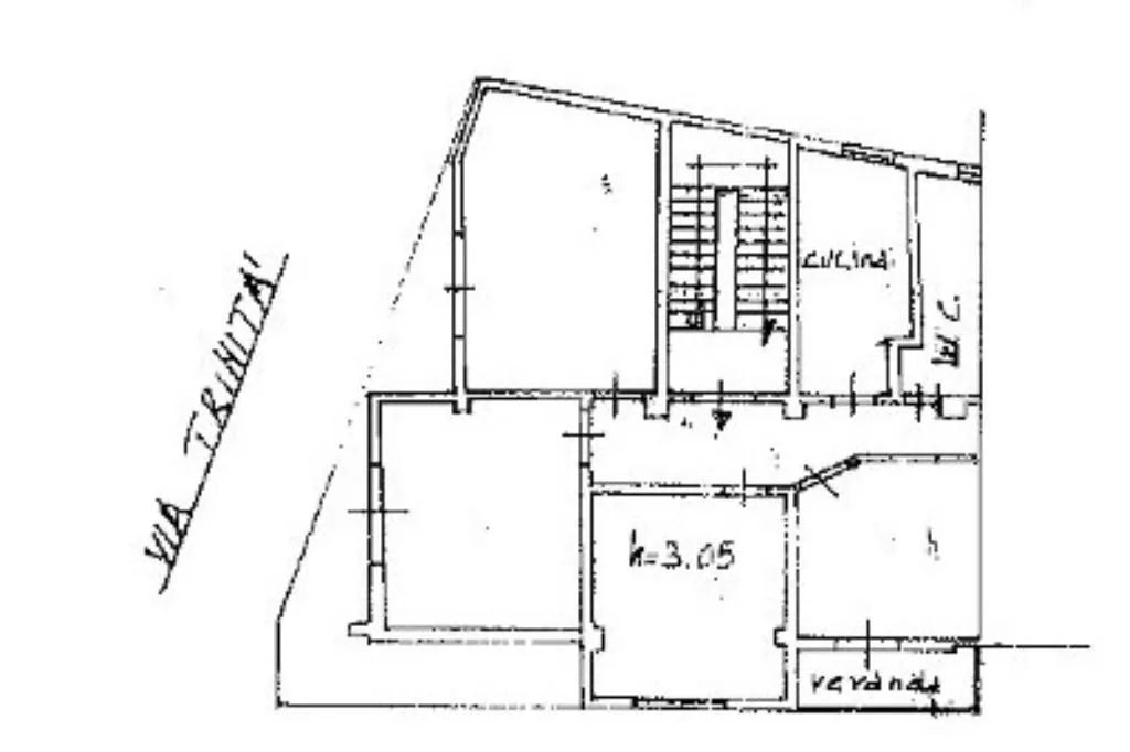 Plaan - Apartment with Balcony in Avellino