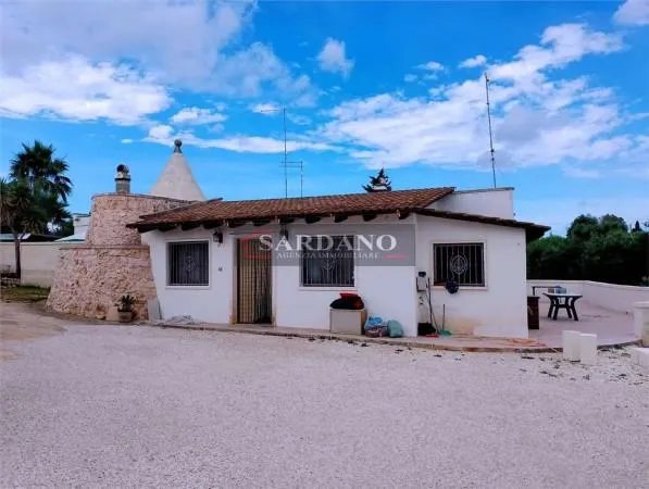 Välivaade - Bifamiliar Villa with Trullo in Carovigno