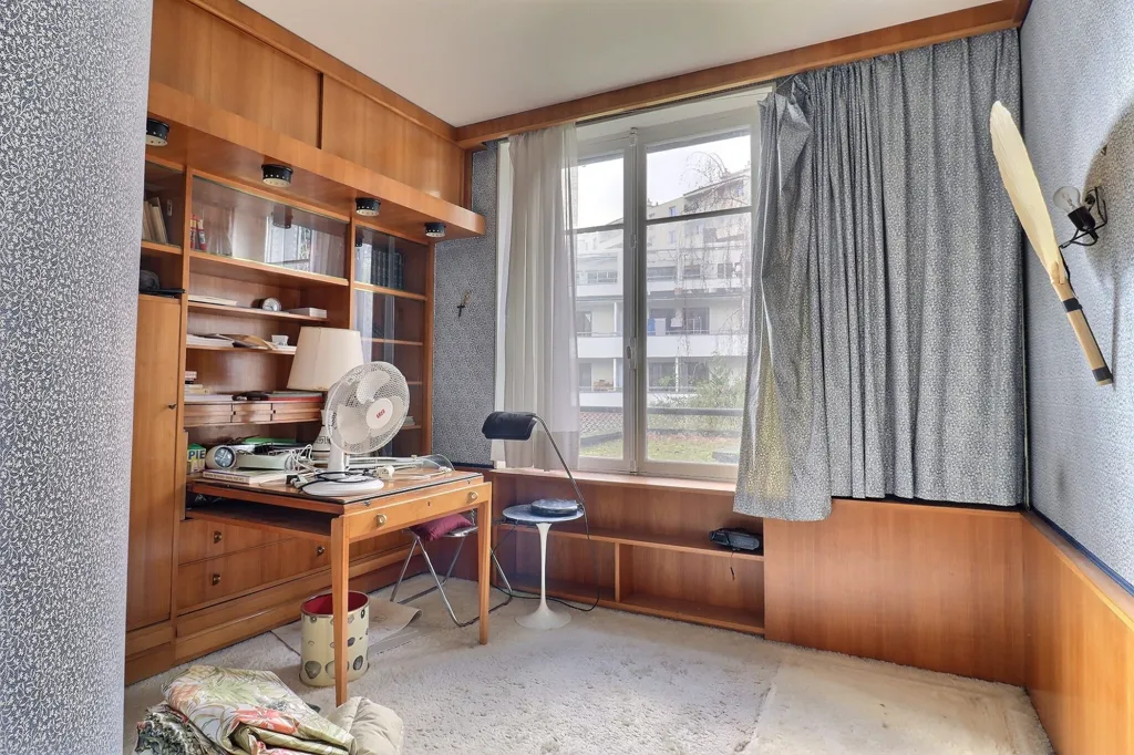 Office - Duplex Apartment with Private Garden in Chamalières