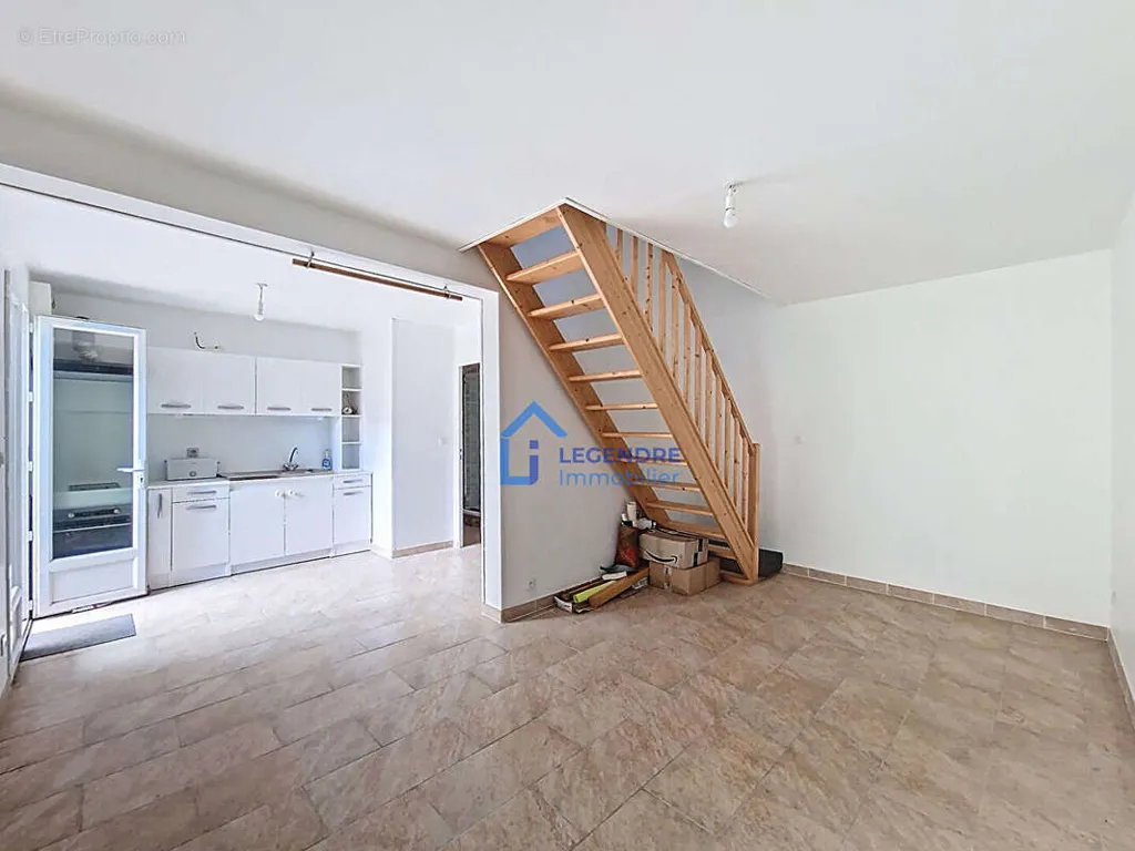 Séjour - Maison avec Jardin et Terrasses à Argenteuil