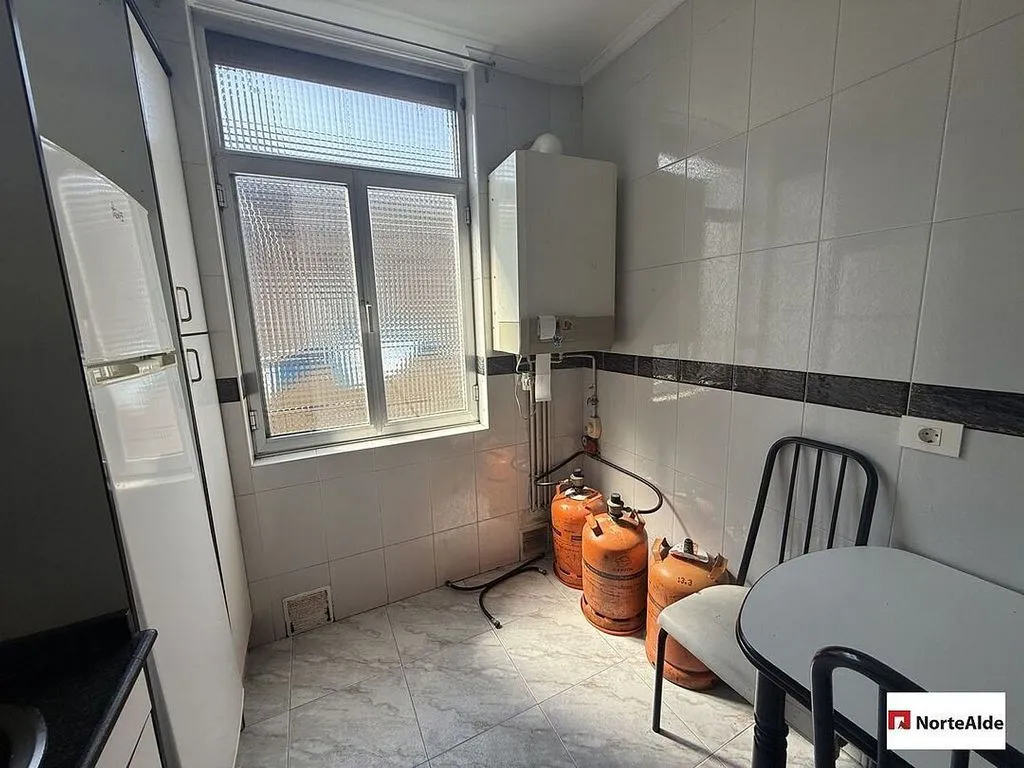 Cucina - Apartment with Heating in Valle de Trápaga