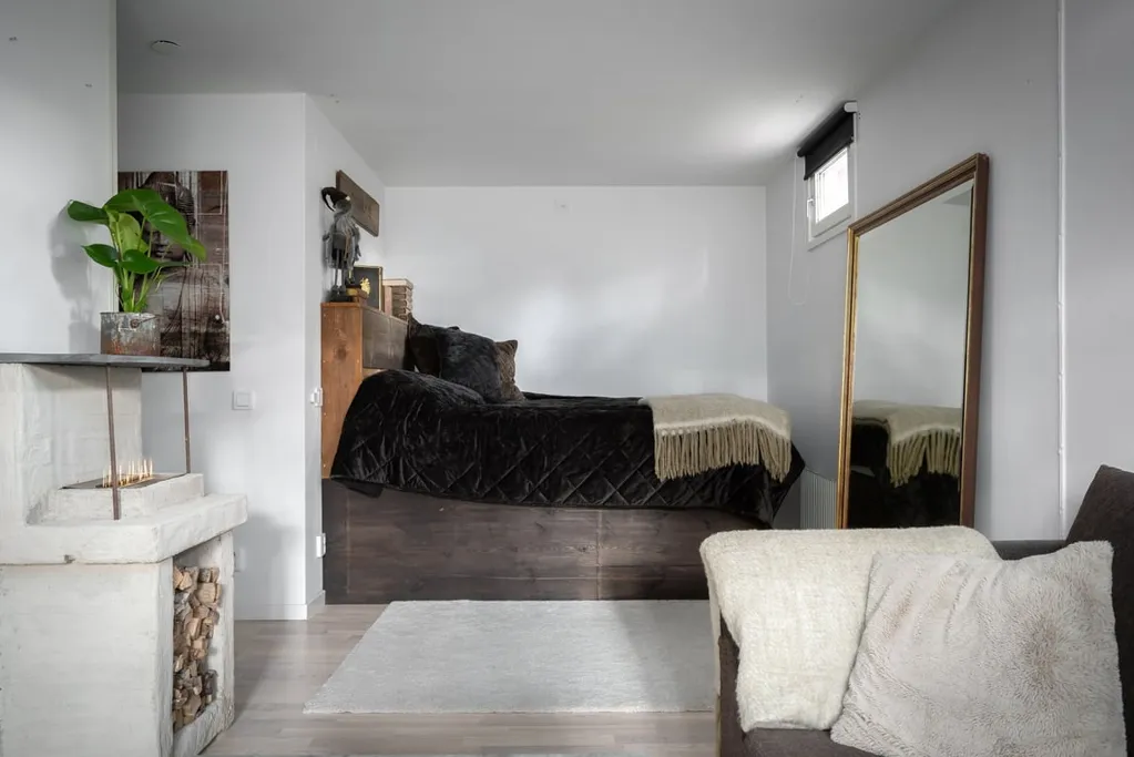 Magamistoad - Apartment with Balcony in Fornudden