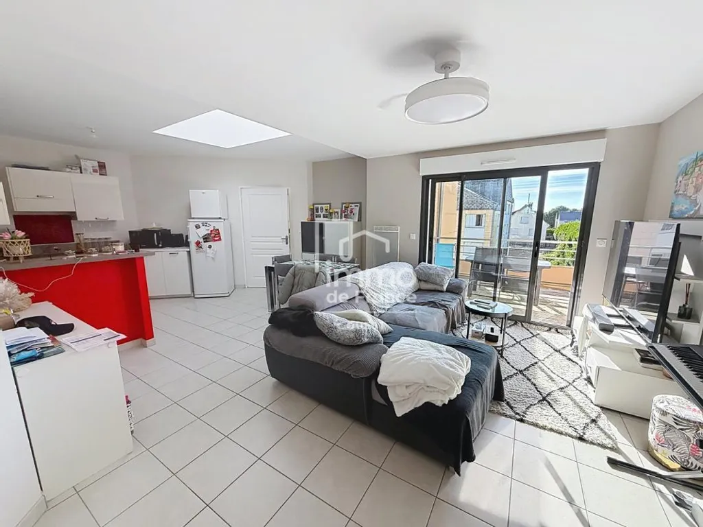 Séjour - Appartement 3 Pièces avec Parking à Mayenne
