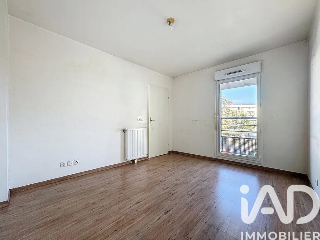 Rooms - Apartment with Parking in Le Blanc-Mesnil Centre
