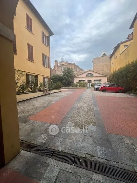 Jardin - Arched Apartment in Historic Centre, Modena