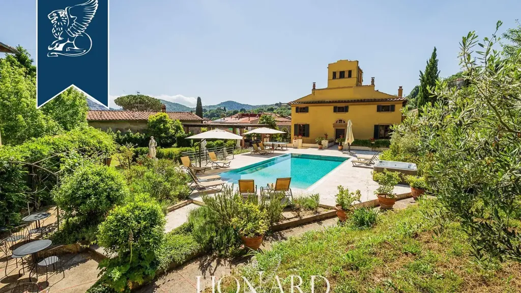 Bassein - Historic Villa with Pool near Lucca