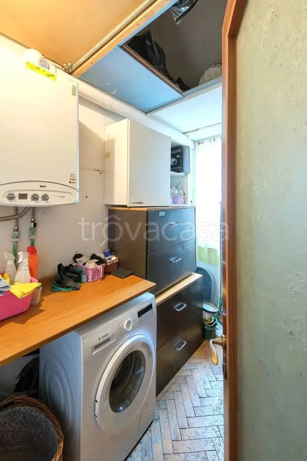 Buanderie - Trilocale with Balcony in Central Trieste