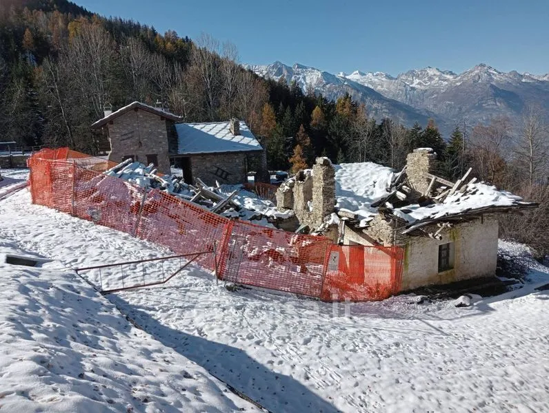 Extérieur - Rustic Casale with Mountain View in Aymavilles