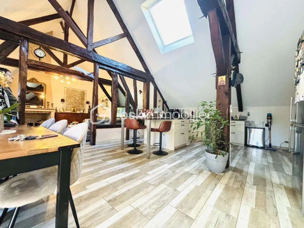 Salle à manger - Propriété du XIXème siècle avec Piscine à Sens