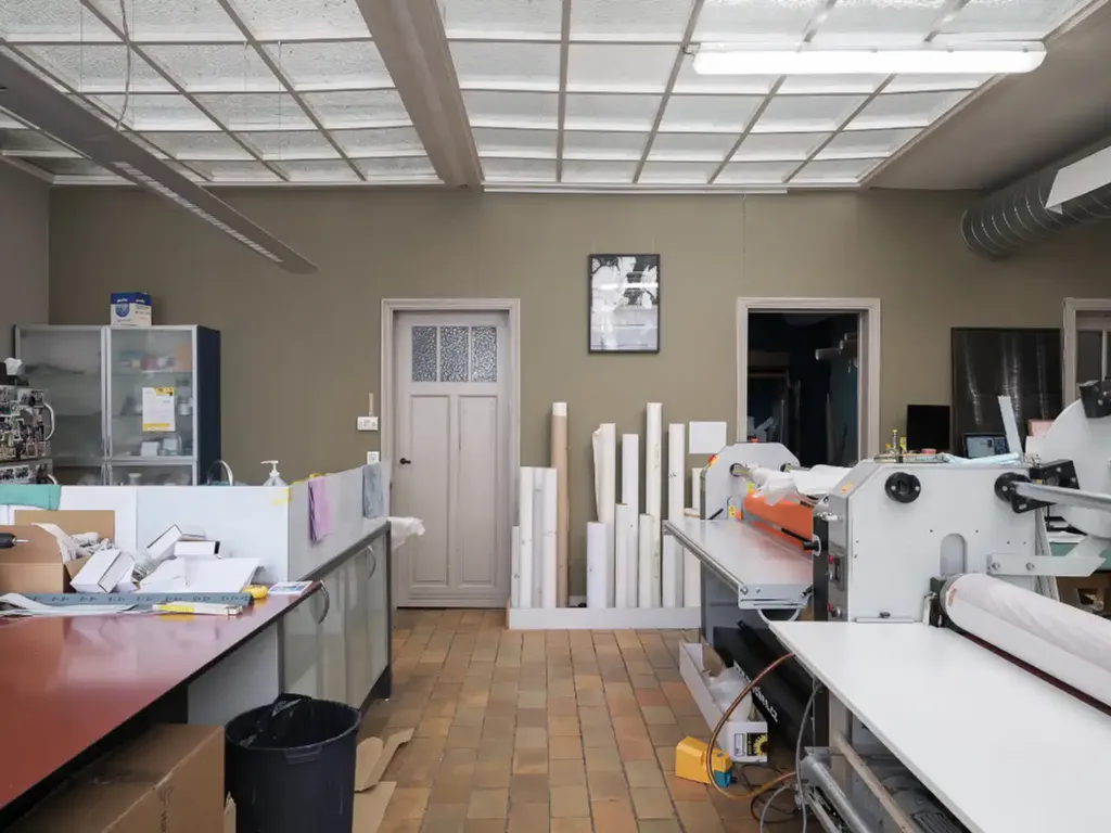 Studio - Loft-Style Commercial Space near Gent Centre