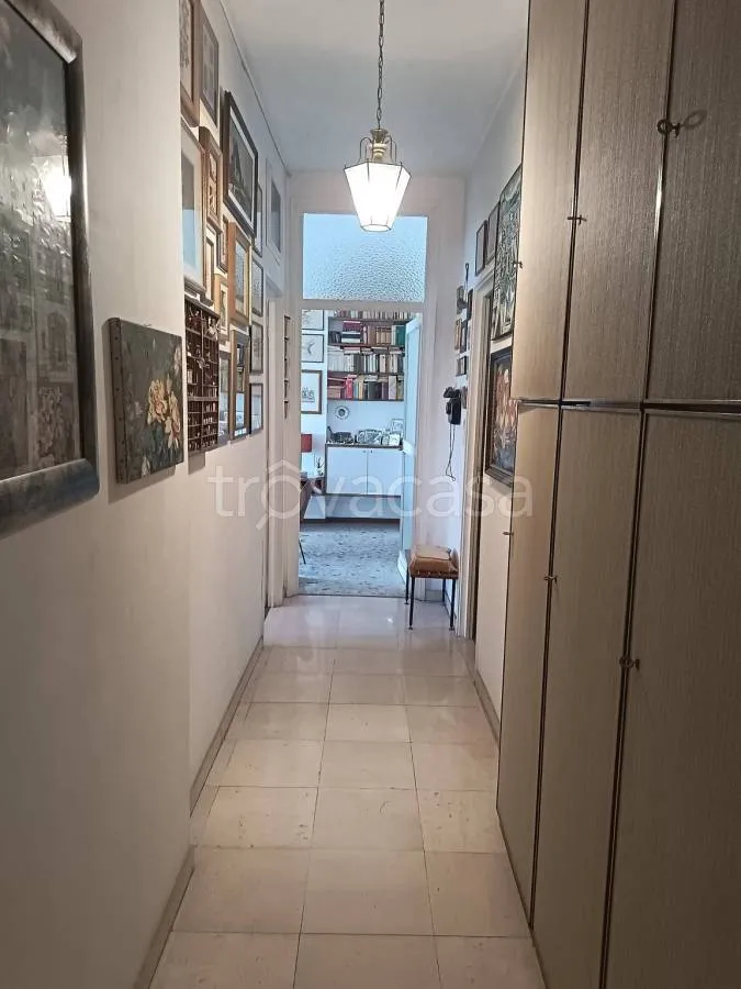 Entrée - Panoramic Apartment with Balcony in Crocetta, Turin