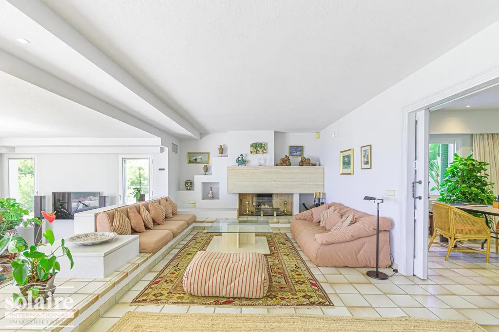 Living Room - Renovated Villa with Sea View in Altea