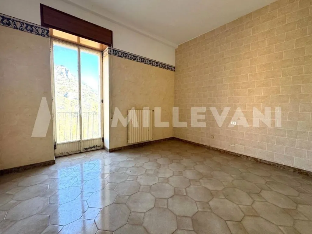 Toad - Historic Palazzo with Views in Ragusa Ibla