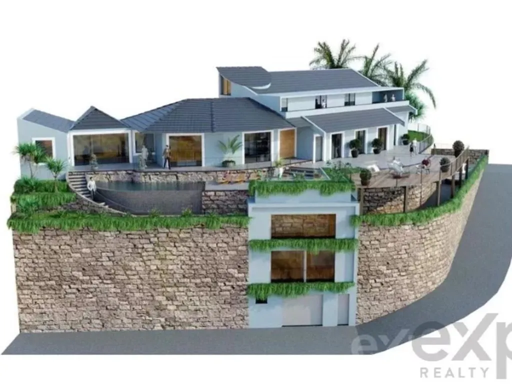 Luxury House with Pool in Funchal, Madeira