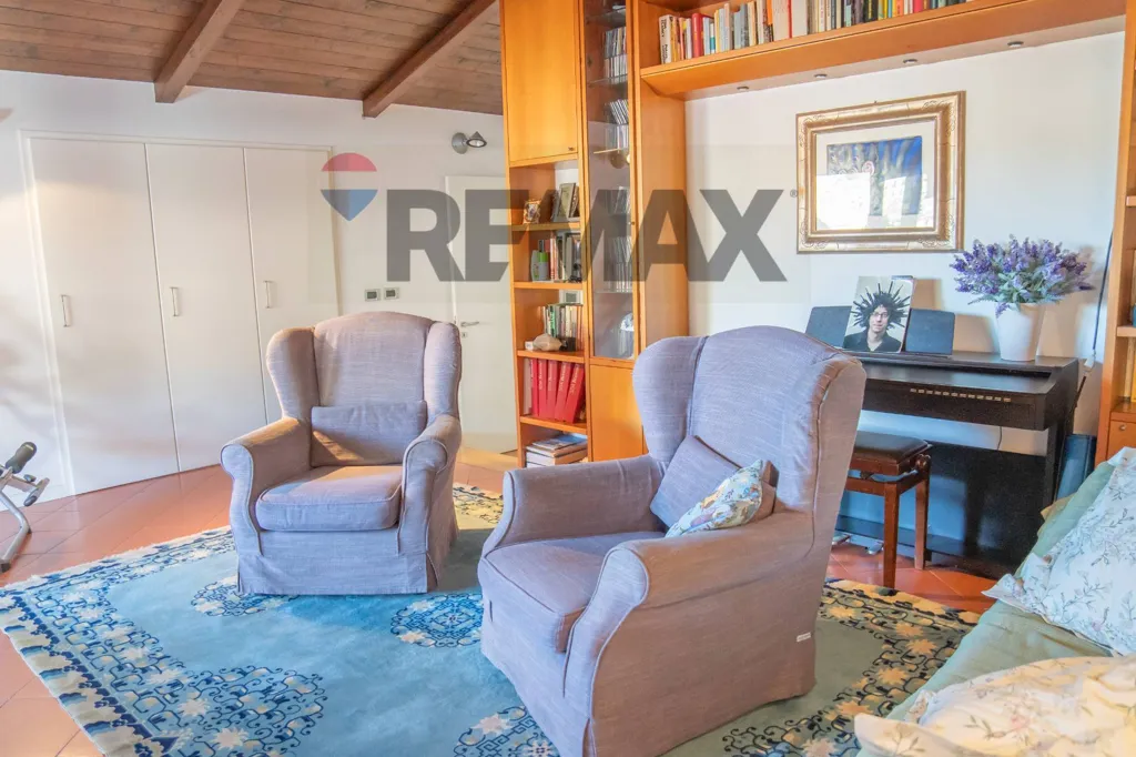 Elutuba - Rustic Two-Level Apartment in Cosenza