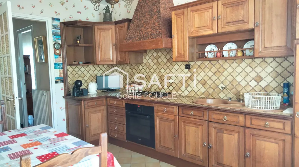 Cucina - Traditional House with Garden in Cestas