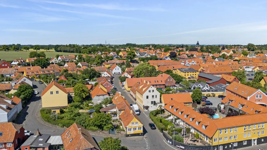 Vista aerea - Historic Apartment with Harbour View in Svaneke