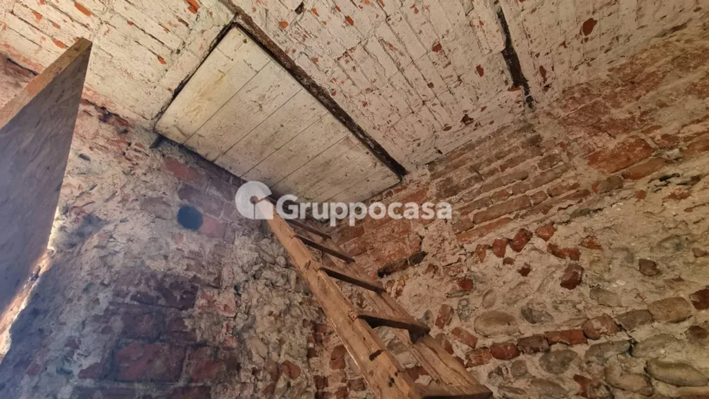 Toad - Rustic Property with Balcony in Recetto