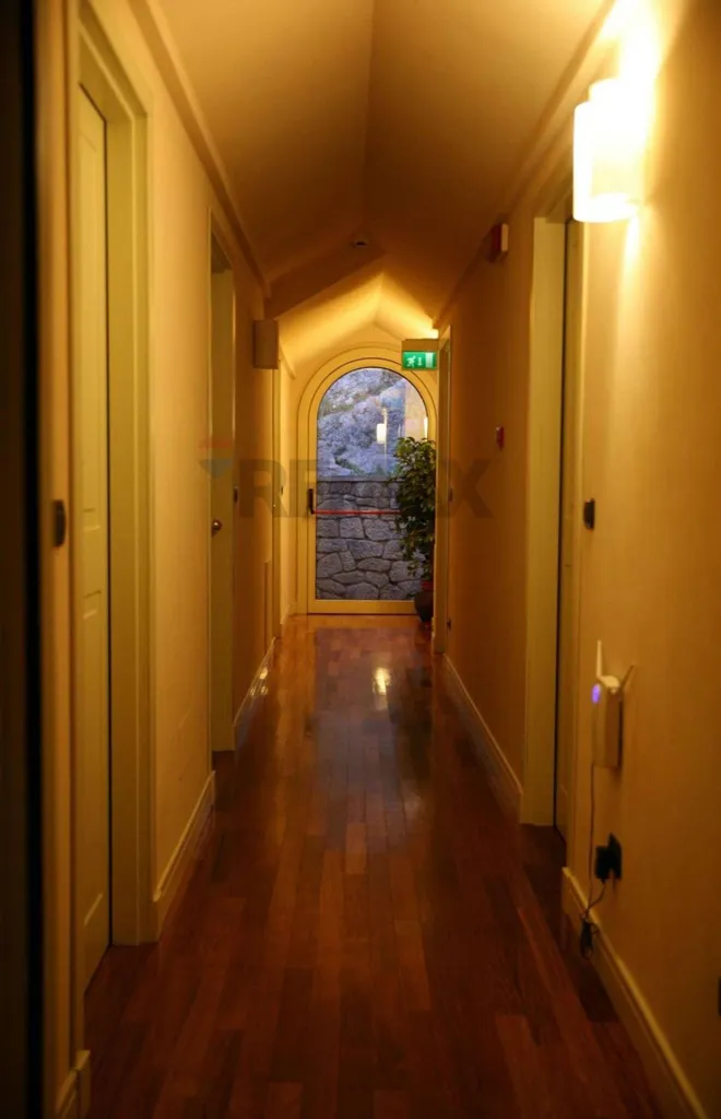 Entrée - 3-Star Hotel with Private Parking in Historic Centre
