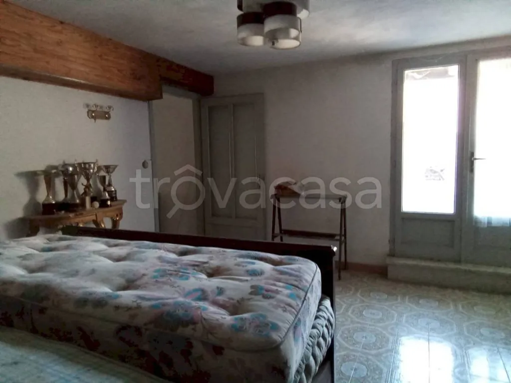 Magamistoad - Rustic House with Mountain View in San Damiano Macra