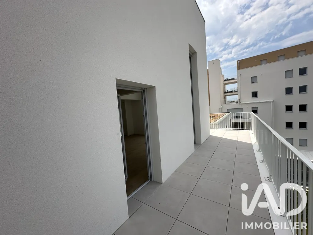 Balcone - Duplex with Balcony in Tasdon, La Rochelle