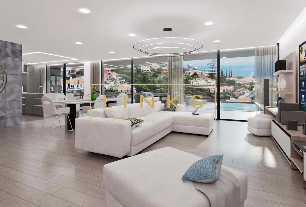 Elutuba - Three Bedroom Home with Ocean View in Madeira