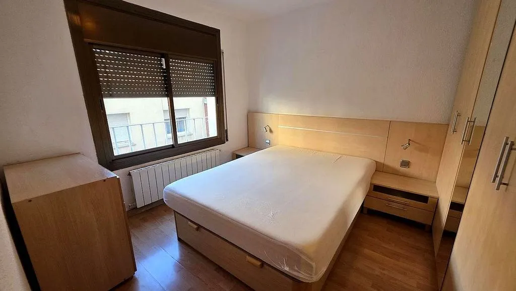 2-Bedroom Apartment with West View in Egara