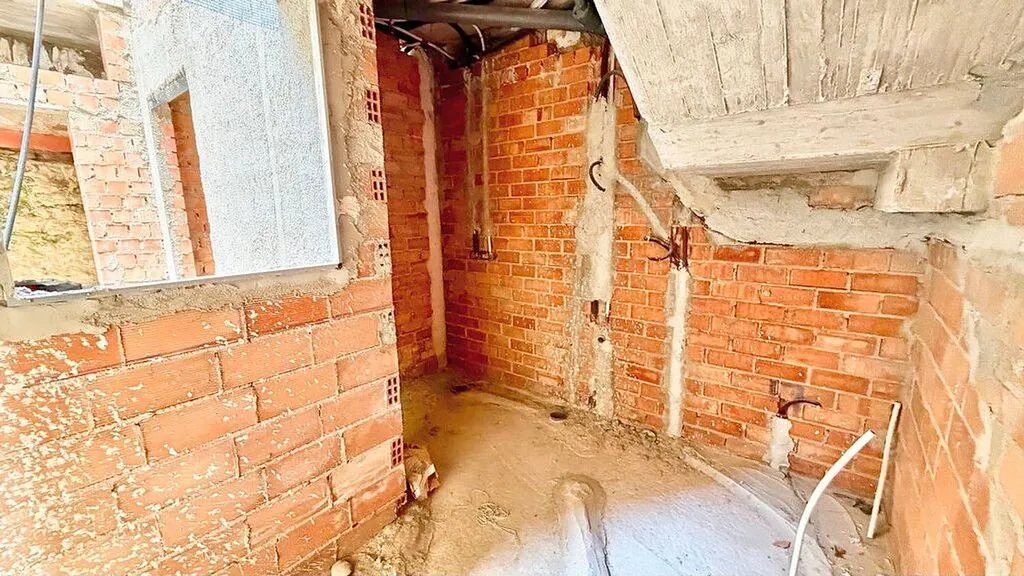 other_room