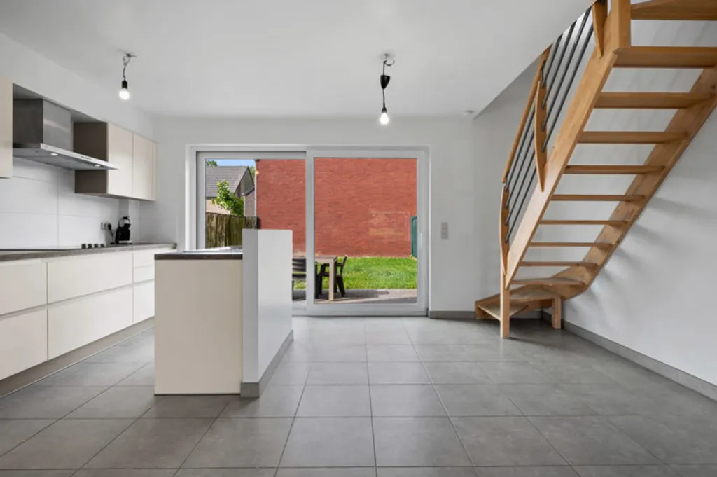 Cucina - House with Terrace in Celles