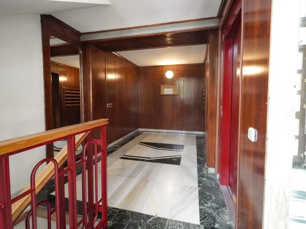 Esik - Apartment with Dual Orientation in Elviria, Málaga