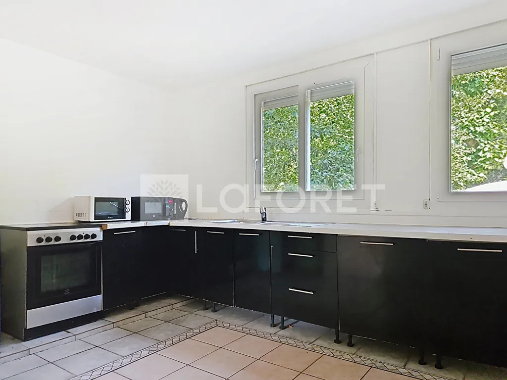 Cucina - House with Terrace in Lieusaint