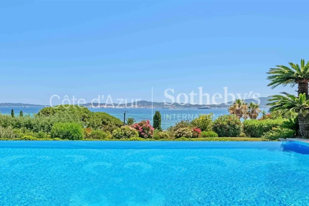 Piscina - Luxury Villa with Sea View in Grimaud