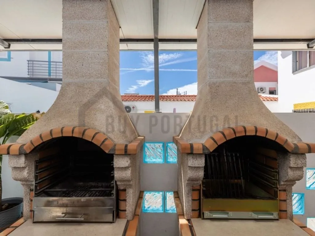 Terrasse - Villa with 7 Apartments in Manta Rota