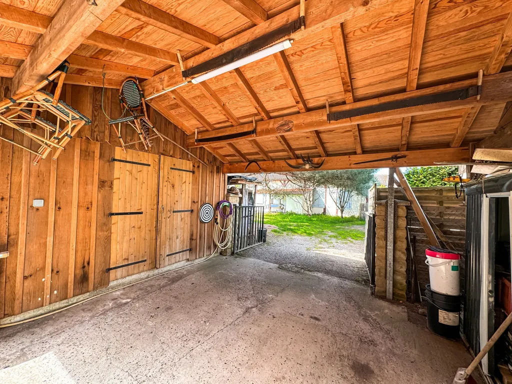 garage