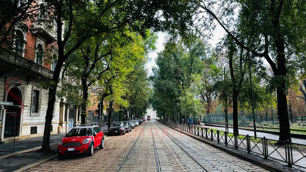 Rented Triplex with Terrace in Milan