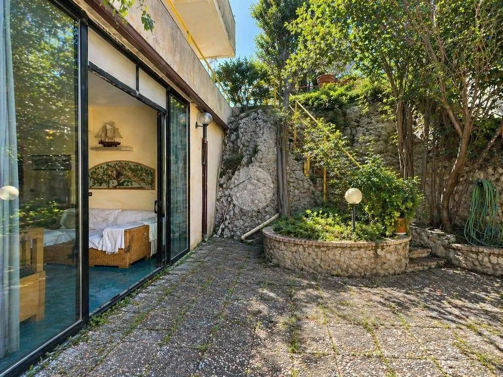 Terrass - Luxury Penthouse with Sea View in Gaeta