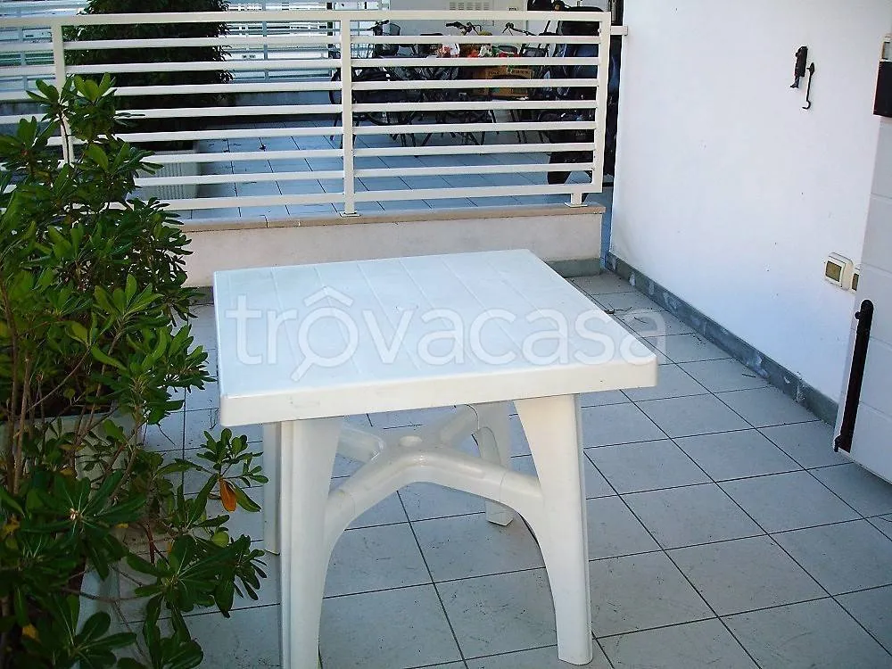 Terrasse - Trilocale with Private Garden in Cervia