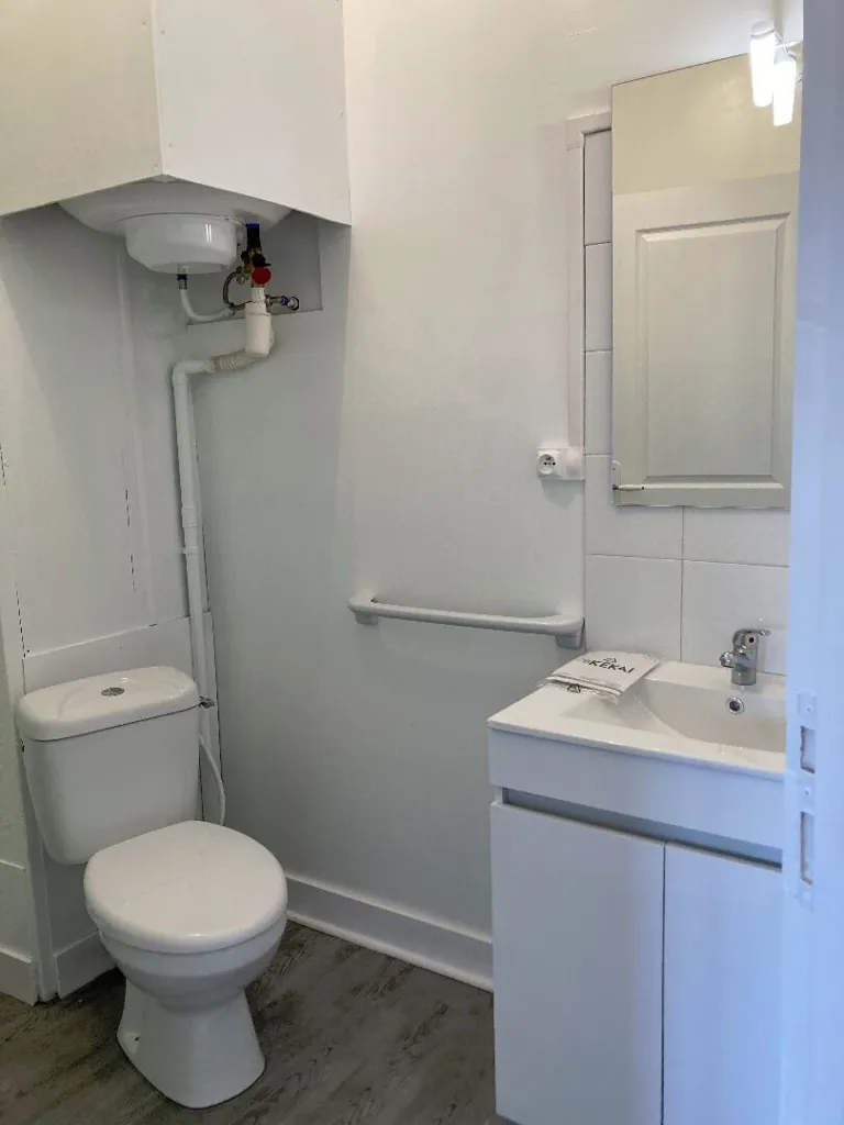 Salles de bain - Appartement 2 Pièces Calme à Libourne