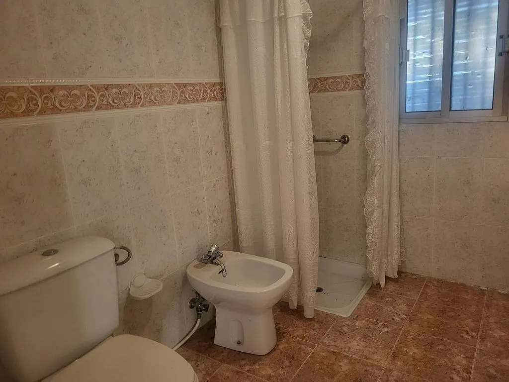 Vannitoad - Terraced House in Quiet Area, Azuaga
